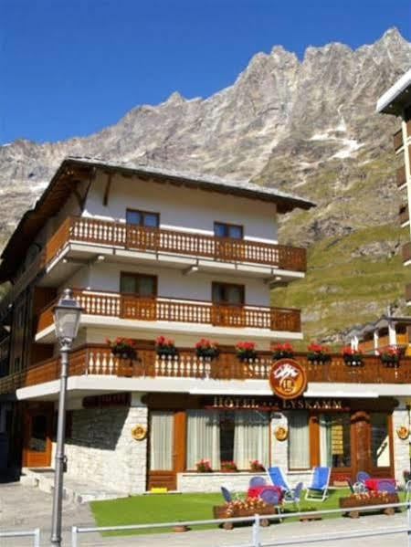Hotel Lyskamm 布勒伊-切尔维尼亚 外观 照片